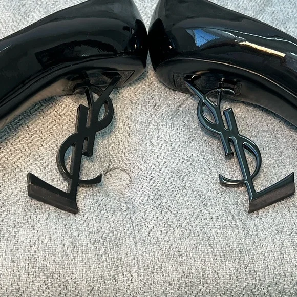 Saint Laurent Opyum Cassandre-logo Pumps - Picture 7 of 10